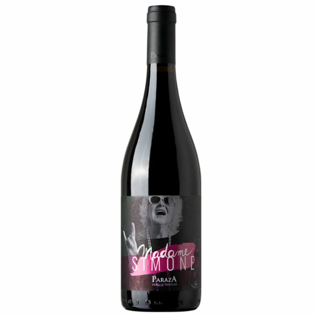 Vin rouge léger madame Simone.